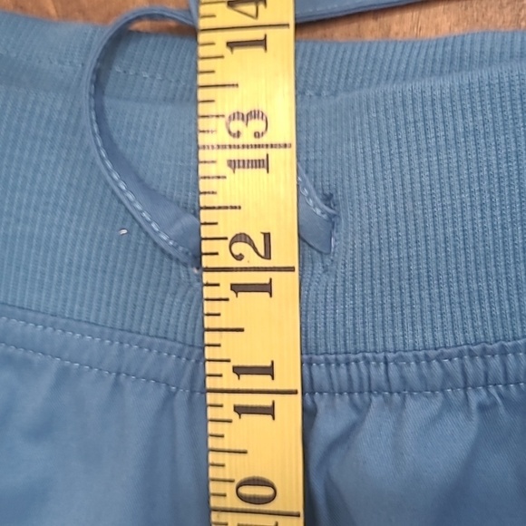 NWT Butter-soft Scrub Pants Women's sz 2XL Blue 5 Pocket Cargo Scrub Pants - Picture 9 of 10